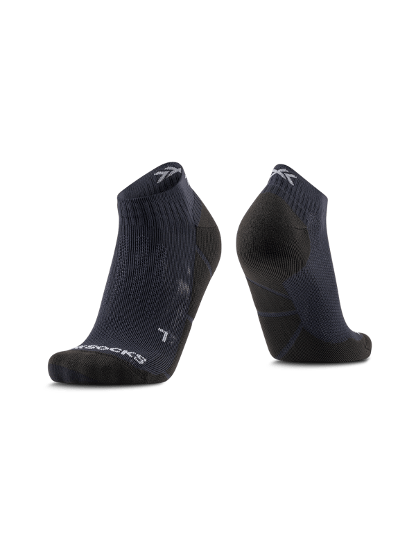 Core Sport Low Cut Athletic Socks Opal Black/Arctic White 42-44 with Achilles Protection and Breathable Mesh