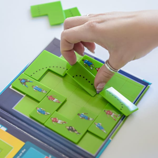 Magneettinen matkapulmapeli Goool 6+, Smart Games