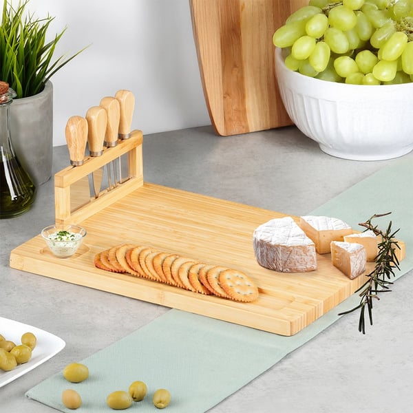 Bambus ostebrikke med knive 5 stk