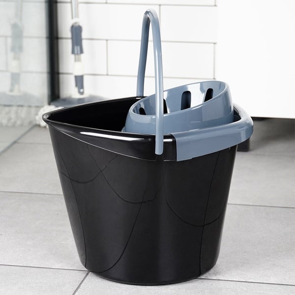 Sort plast moppe-spand med vridemaskine 14 liter