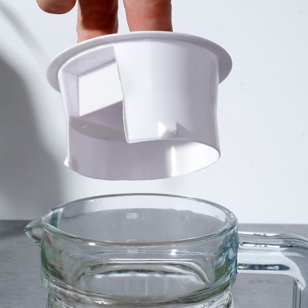 Lasinen kannu kannellinen 650 ml