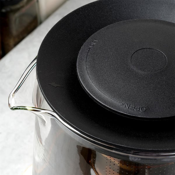 Varmebestandig glaskande med teinfuser 1,5 l