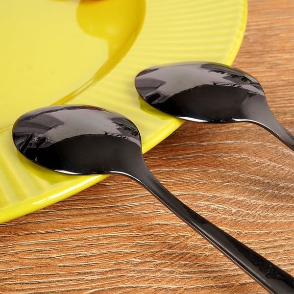 Mustat teräksiset teelusikat BLACK 2 kpl