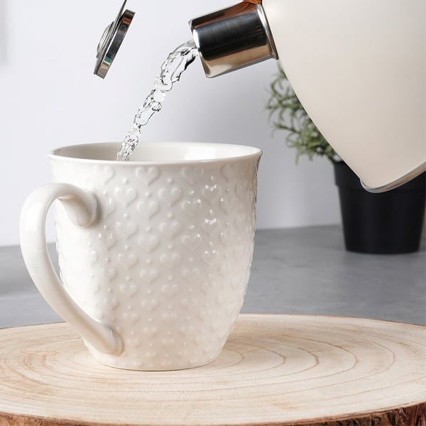 Keraaminen muki sydämillä 580 ml