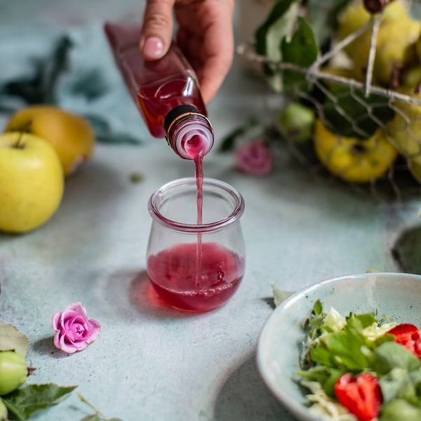 Omenaviinietikkaa ja hibiskusta - 250 ml