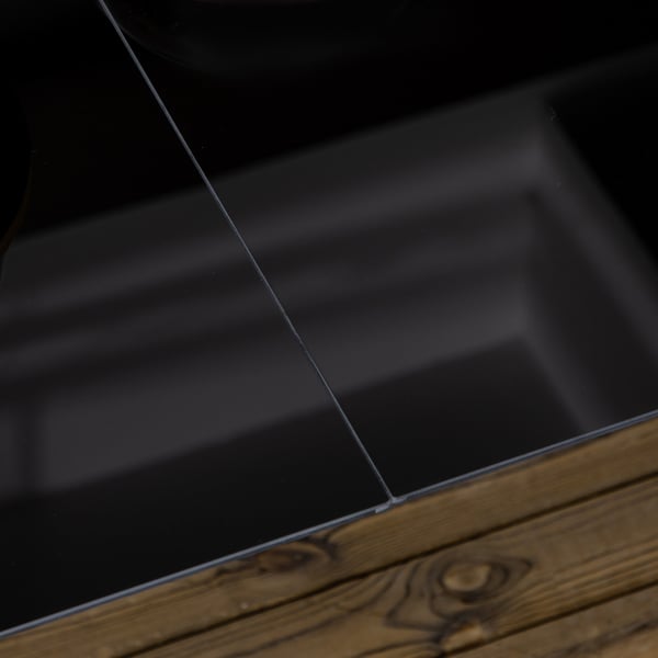 Trädgårdsbord 150x90x74 cm Svart Glas Utomhus