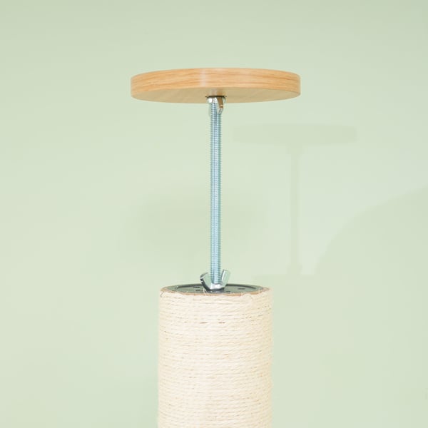 Kattetræ, 40x40x230-250 cm, Eg, Creme