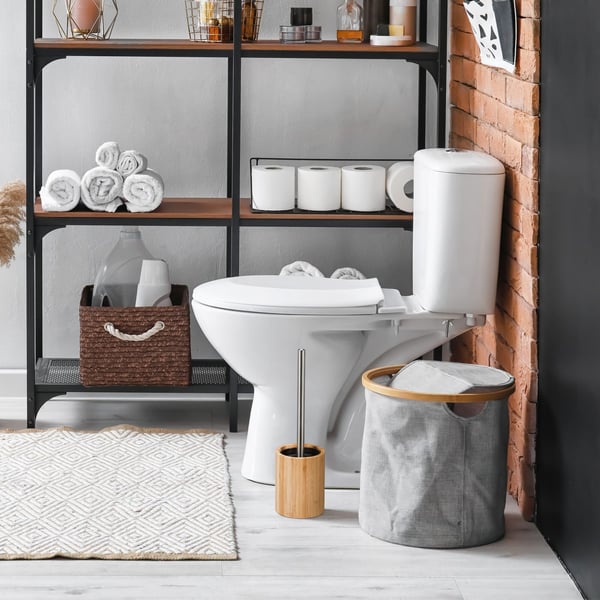 WC-harjasetti, silikoninen WC-harja pidikkeellä, 35x10,5 cm, luonnollinen hopea musta