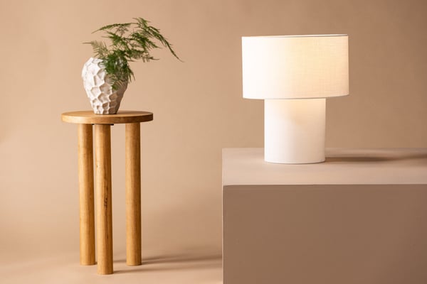 Pöytävalaisin, Globia, 40x35x35 cm, Valkoinen Pöytävalaisin, Globia, 40x35x35 cm, Valkoinen