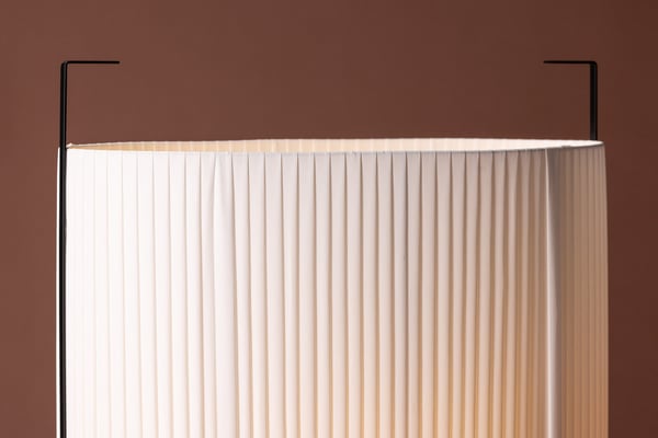 Lattiavalaisin, Rennes, 80x60x30 cm, Beige
