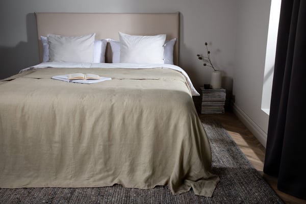 Päiväpeitto, Milo, 260x260 cm, Beige