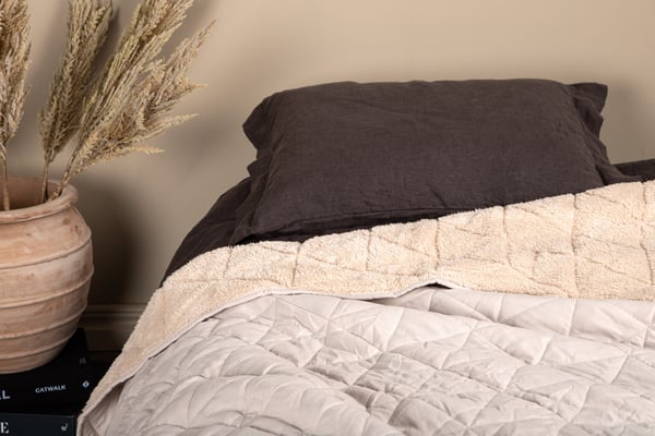 Päiväpeitto, Nilla, 250x150 cm, Beige