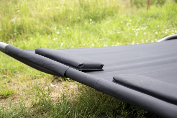 Kaksinkertainen keinuvuode, Gordo, 200x180 cm, Musta