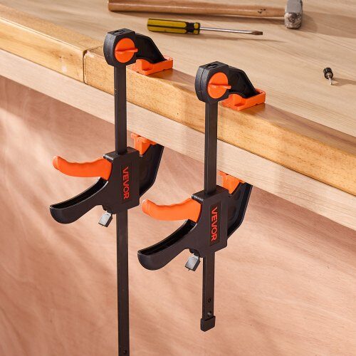 Puristimet, 2 kpl 30,5x18,5x3,1 cm ja 2 kpl 15,2x18,5x3,1 cm, oranssi, muovi ja teräs