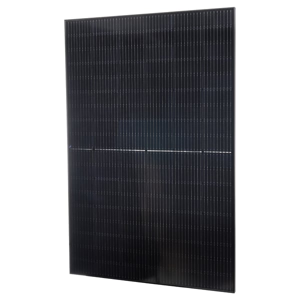 Aurinkopaneeli, 2 kpl monokiteinen 400W, 171.5x113.4x3.5 cm, musta, alumiinikehys