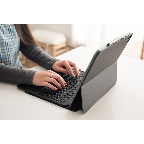iPad Air 11 (M2/M3) Fodral med Tangentbord Pro Keys 2 Nordic Lay