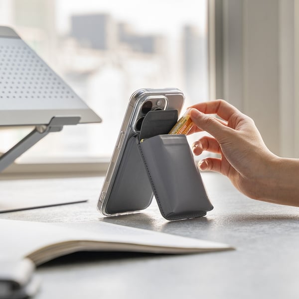 Kortholder Stativ Lomme Magnetisk MagSafe Lys Grå