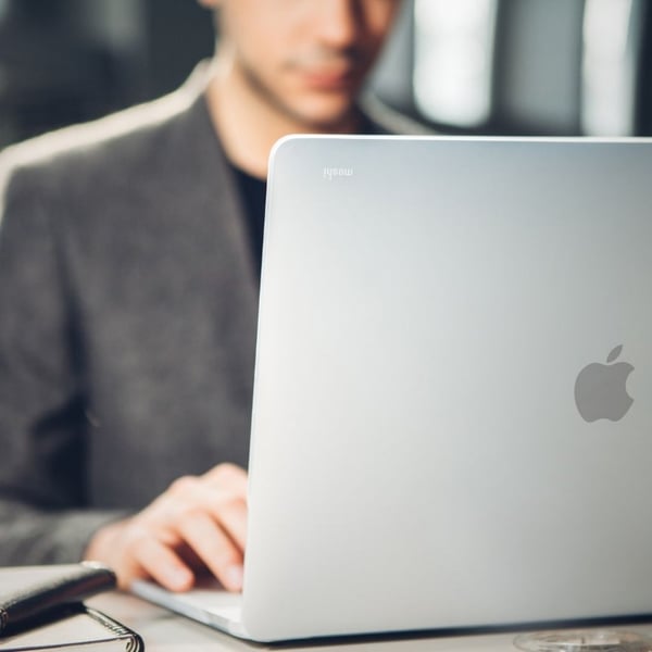 iGlaze MacBook Pro 16 (A2141) Deksel Klar