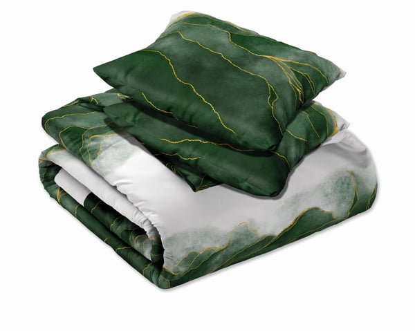 Satinsängkläder 160x200 digitaltryckta adelsgröna löv på ljus bakgrund