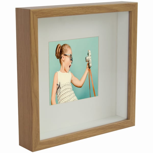 3D-fotoramme, dyb skyggeboks, 23x23 (25x25) cm, firkantet, egetræ