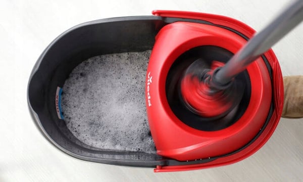 Vileda Ultramax Turbo BOX flad roterende moppe med spand
