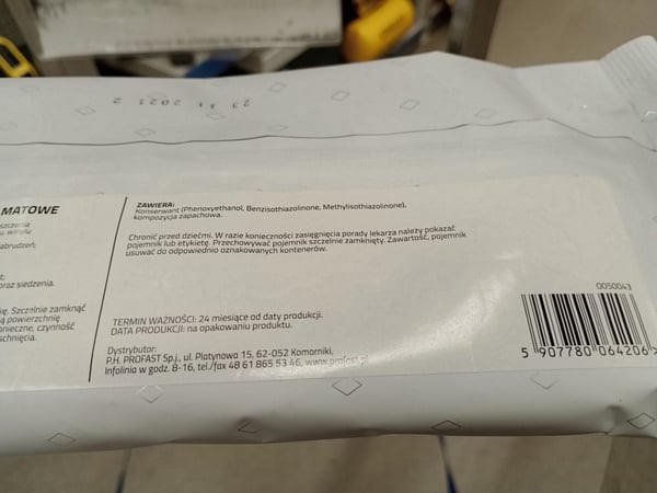 Plastservetter för instrumentbräda i bilen, matta