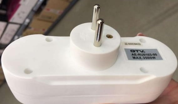 Tredobbelt elektrisk splitter 3x2P+Z