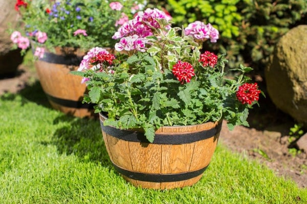 Blomsterpotte træimitation mørkebrun 40 cm Barrel