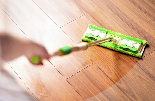 Yleiskäyttöinen oranssi lattianpesuneste Ludwik 1l