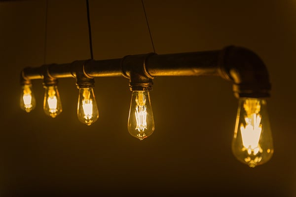 Dekorativ LED-pære ST64 7,5W E27 varm