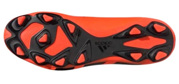 Adidas Predator ACCURACY.4 FxG GW4603 fotbollsskor