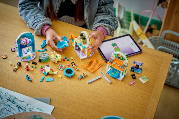 LEGO Friends 42686 Rolig inomhuslekplats