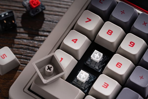 8BitDo Retro Mekanisk NumPad – N Edition, Windows / Android