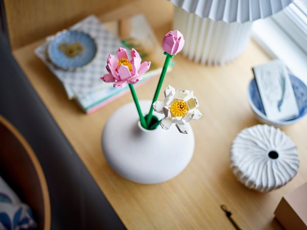 LEGO Lotusblommor 40647 Bygg- och lekset från 8 år (220 delar)