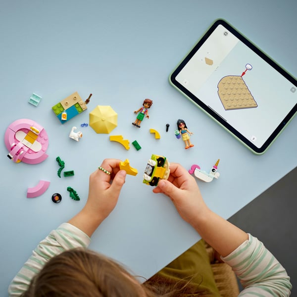 LEGO Friends 42658 - Poolparty – Enhörning och flamingo