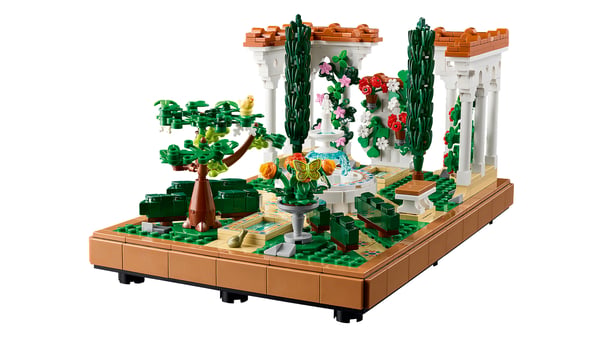 LEGO Icons 10359 – Have og fontæne