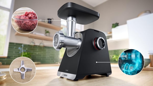 Bosch Serie 4 MultiPower MFWS682B köttkvarn, 2100 W, svart
