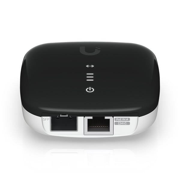 Ubiquiti UACC-AE medieomvandlare