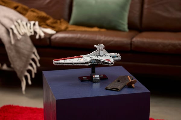 LEGO Star Wars TM 75441 Venator-klass attackkryssare