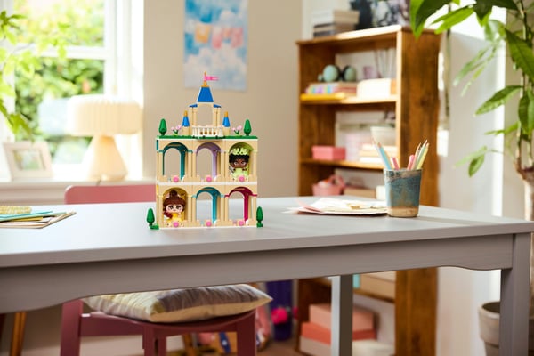 LEGO Disney Princess 43291 Belles och Tianas slott i miniformat
