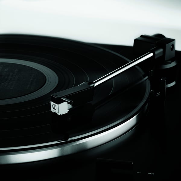 Audio-Technica AT-LP60X skivspelare