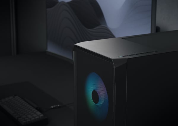 Fractal Design Focus 2 RGB Svart TG Klar Tint ATX-chassi med fönster, svart