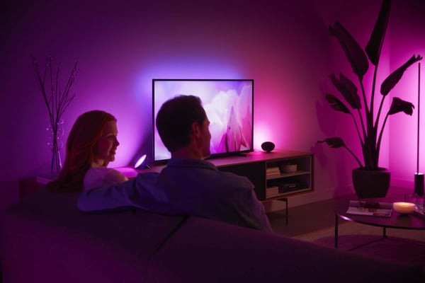 Philips Hue Bloom vit och färgambians - smart bordslampa, BT, vit