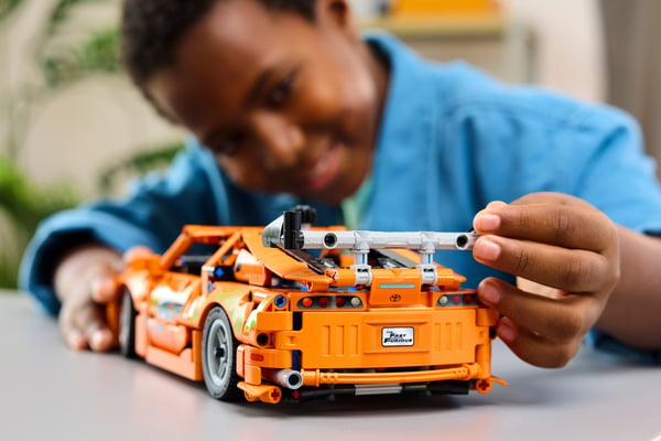 LEGO Technic 42204 – Fast and Furious Toyota Supra MK4