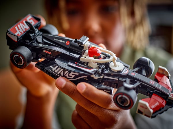 LEGO Speed Champions Speed 77250 – MoneyGram Haas F1® Team VF-24 - racerbilen