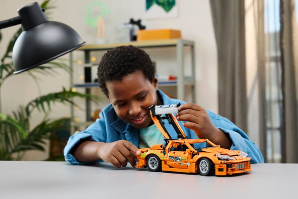 LEGO Technic 42204 – Fast and Furious Toyota Supra MK4