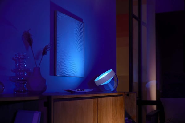 Philips Hue Iris vit & färgambiance -smart bordslampa, vit, BT, 570 lm