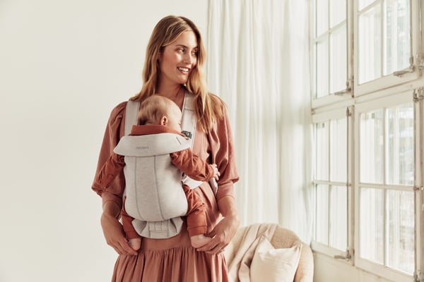 BabyBjörn Mini 3D Jersey kontorsryggsäck, Ljus Beige