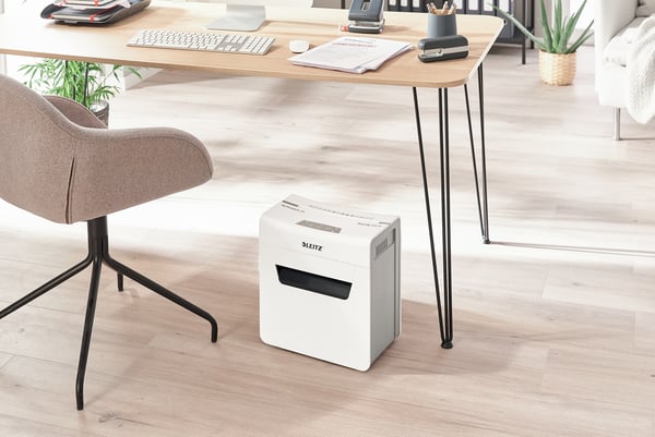 Leitz IQ Protect 6-papirskærer, P4