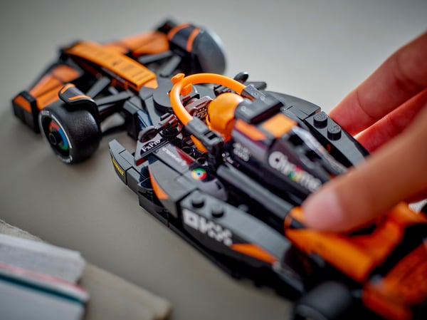 LEGO Speed Champions 77251 – McLaren F1® Team MCL38-racerbil